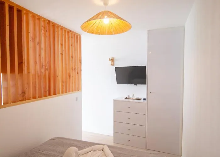 Wave Shadows House Oceanfront - Bottom Floor דירה פול דו מאר